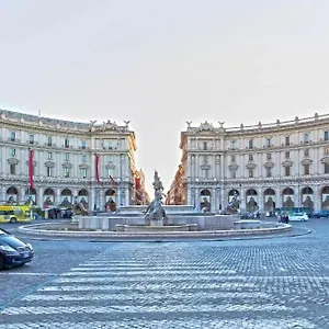  Appartamento 44 Nel Centro Di Via Nazionale